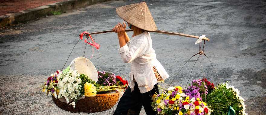 Vietnamese florist vendor