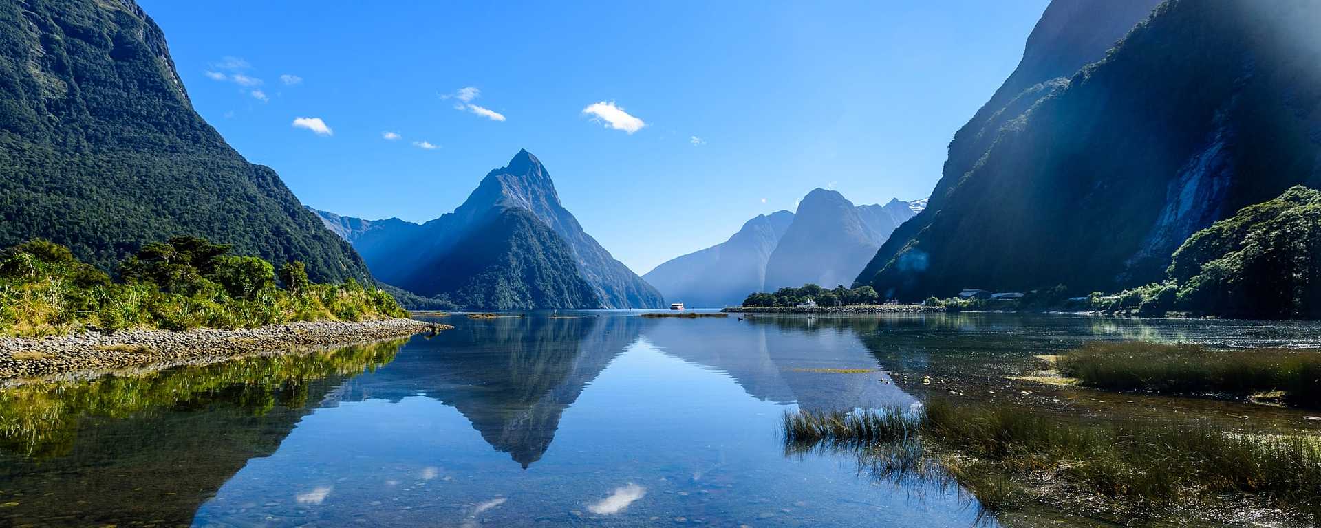 Milford Sound he southwest of New Zealand’s South Island