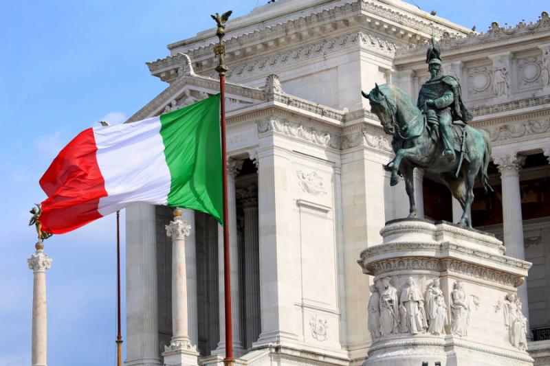 The Piazza Venezia Vittorio Emanuele Monument in Rome, Italy. Credit: Shutterstock.