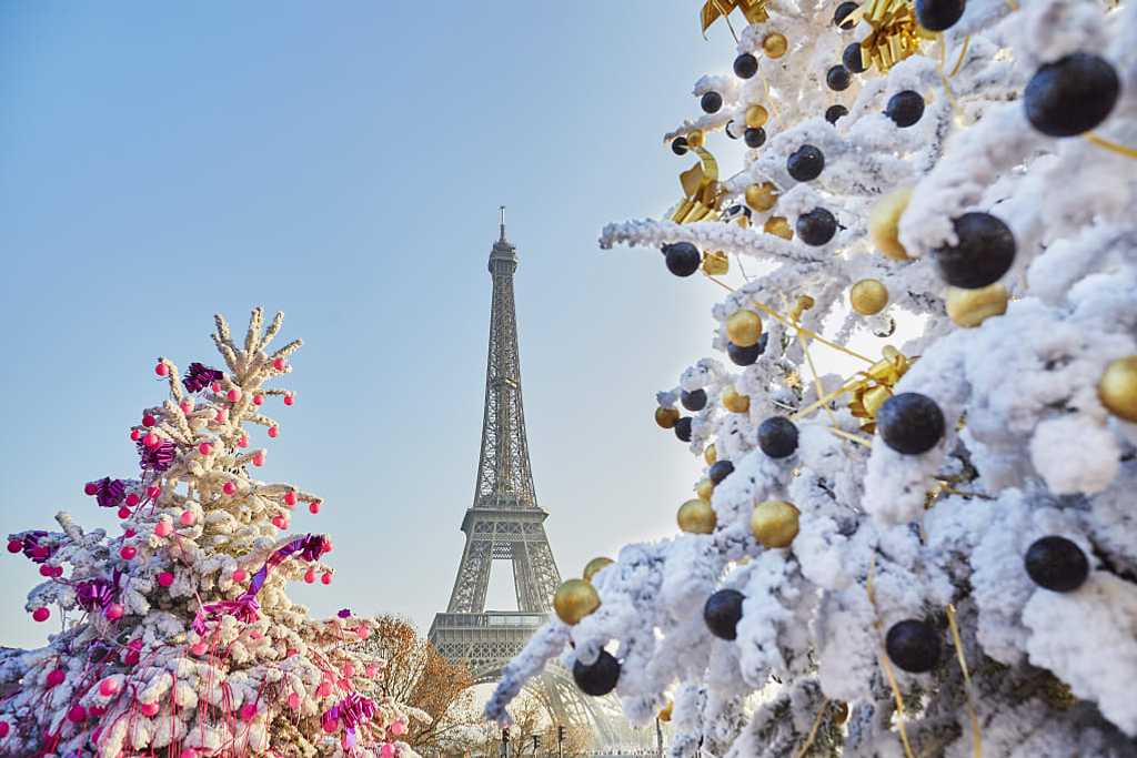 Paris in winter with the Eiffel Tower