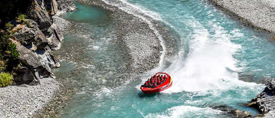 Resort Town and Famous Visitor Center Queenstown, New Zealand