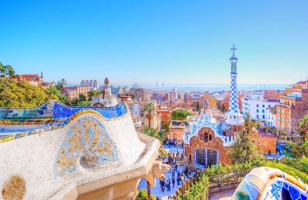 Parque Güell in Barcelona, Spain Parque Güell in Barcelona, Spain