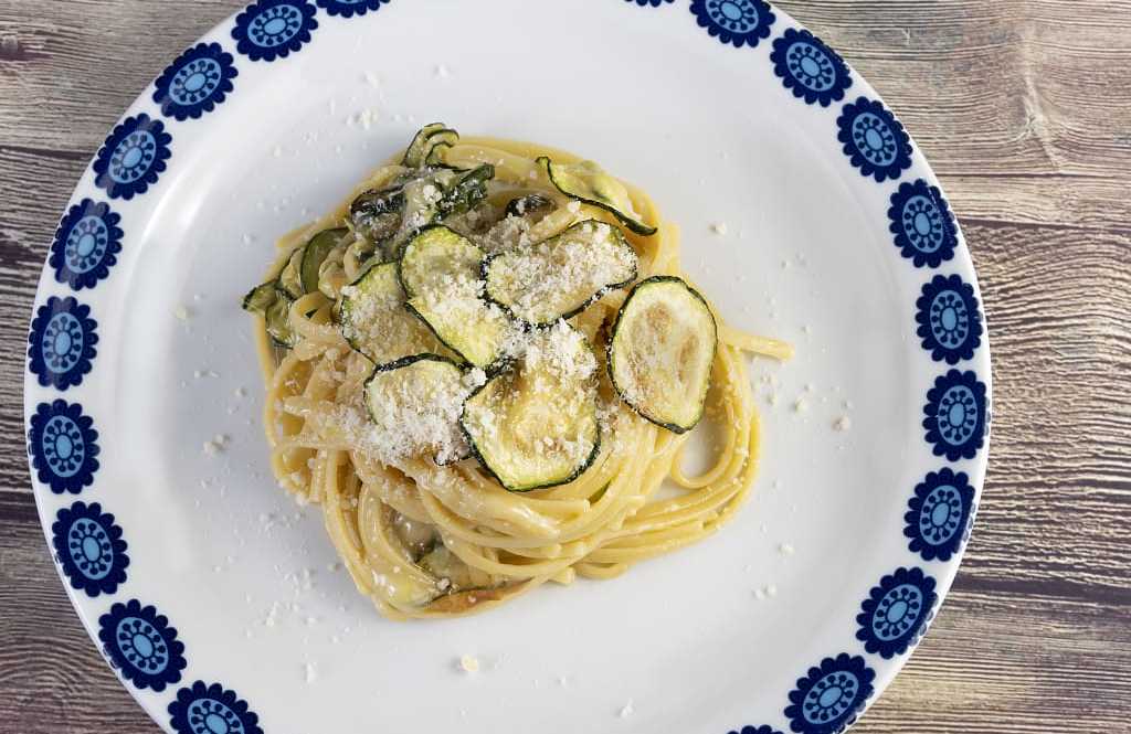 Spaghetti alla Nerano, made with fried zucchini and provolone del monaco DOP