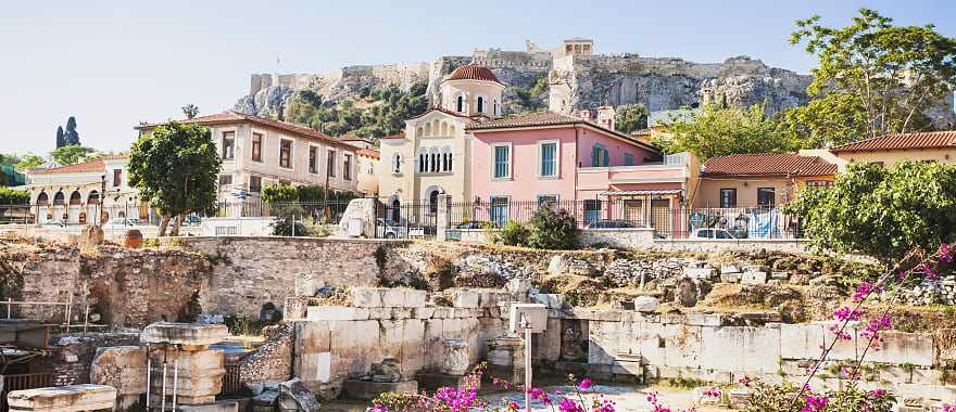 Plaka is the most ancient district of Athens in its very center, right below the Acropolis.