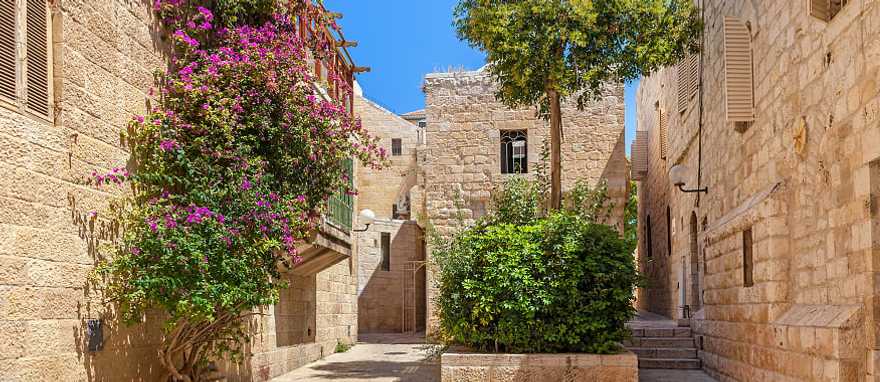 Jewish Quarter Old City of Jerusalem, Israel Cobblestone alleyway in the Jewish Quarter Old City of Jerusalem
