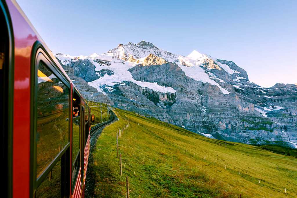  Train ride between Grindelwald and the Jungfraujoch in Switzerland