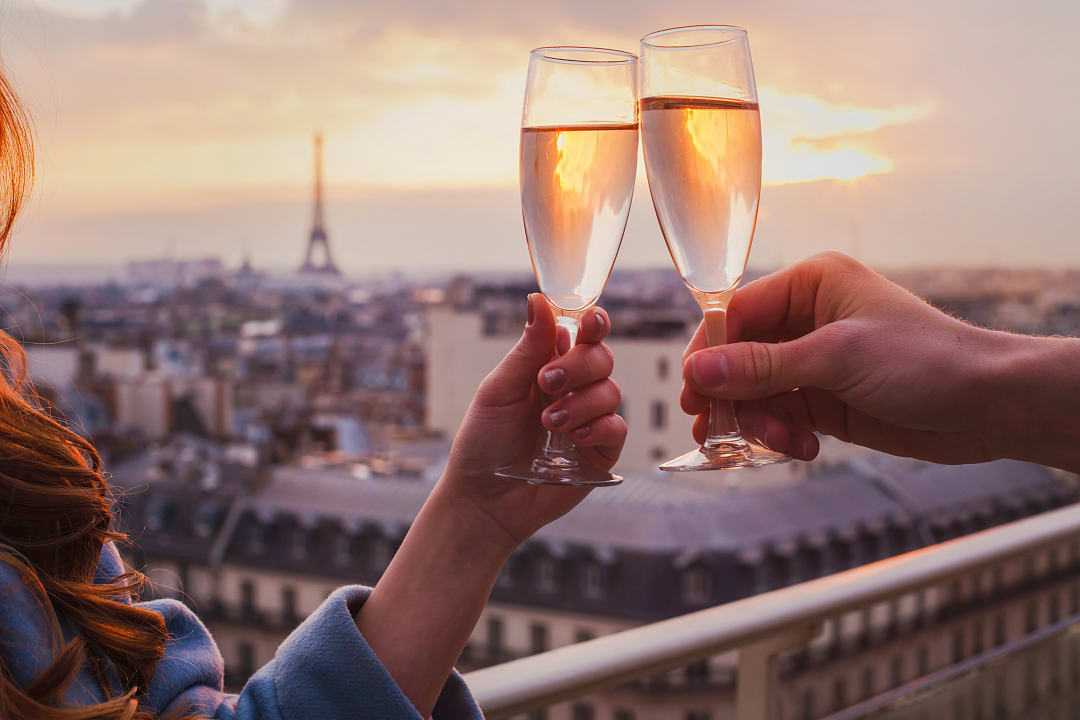 The Ultimate Guide to Romantic Getaways in France - Romantic Activities for Couples