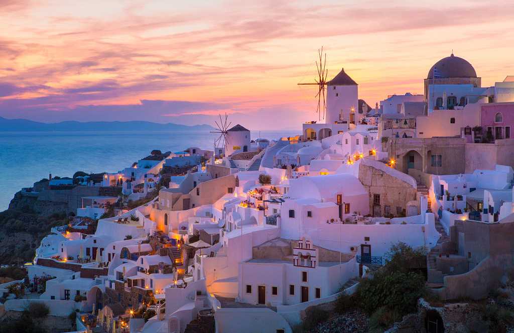 Oia White City, Santorini Island, Greece Oia White City, Santorini Island, Greece