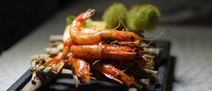 Fresh Ecuadorian shrimps served at a restaurant in Ecuador