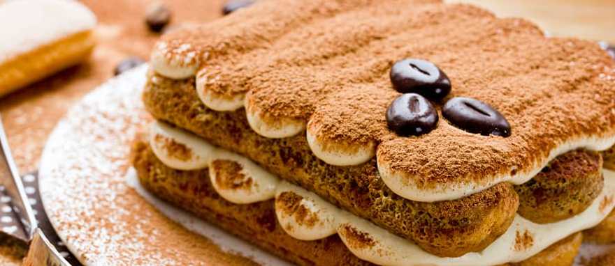 Traditional Tiramisu cake Traditional Tiramisu cake