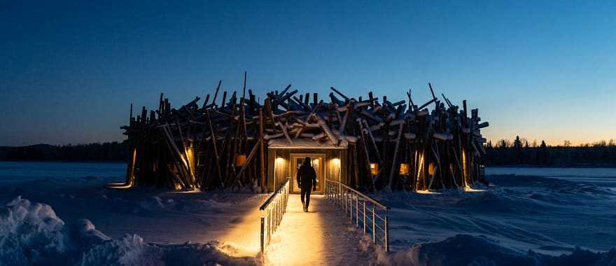 Arctic Bath in Hardas, Sweden.  Photo © Ted Logardt, courtesy of Arctic Bath.