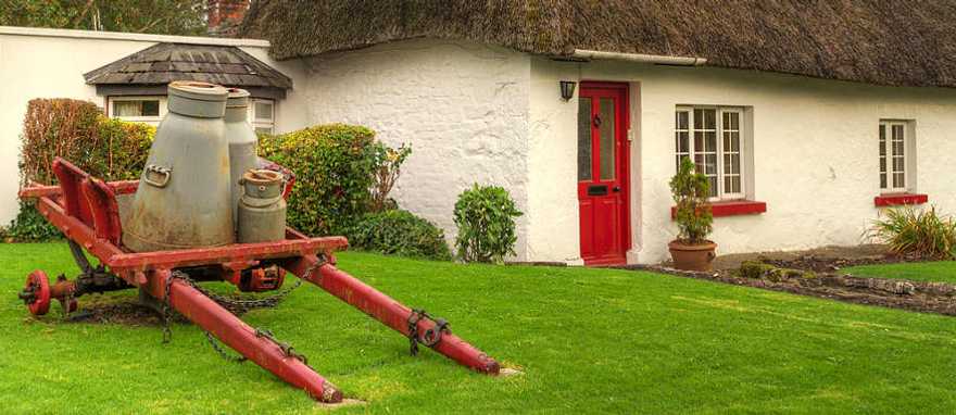 Authentic Limerick houses, will help you feel the atmosphere of real Ireland Authentic Limerick houses, will help you feel the atmosphere of real Ireland