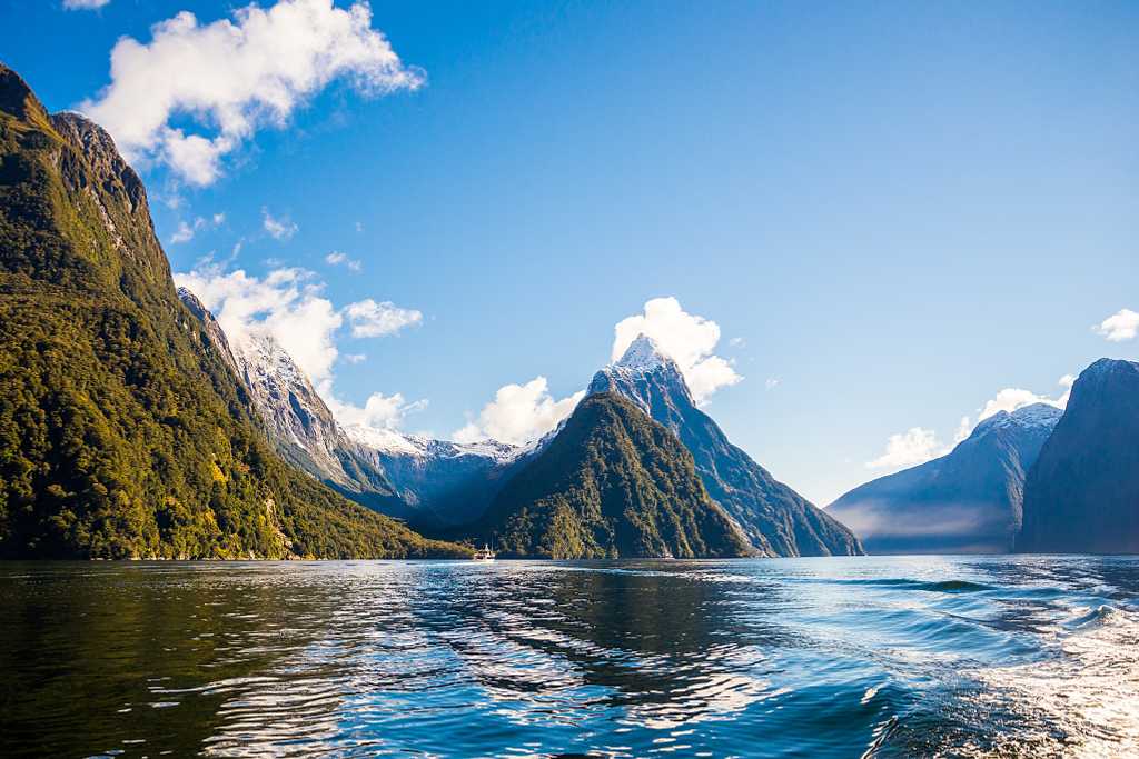 Milford Sound, fiord with snow capped Mitre Peak on New Zealand’s South Island