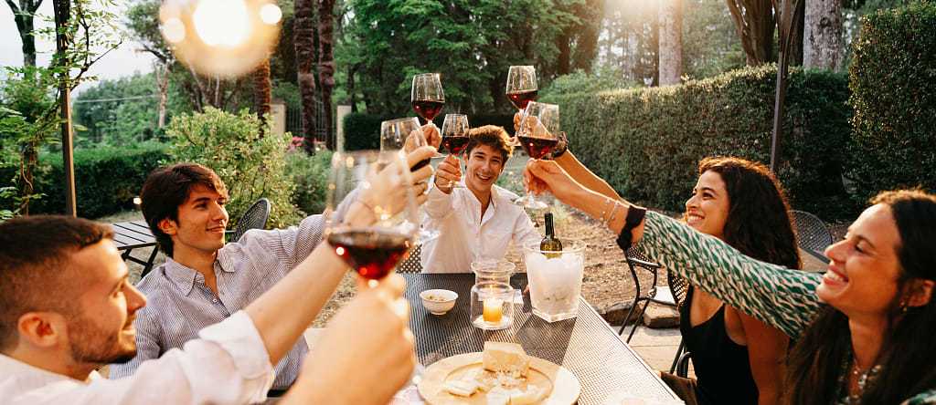 Wine tasting tour in Tuscany, Italy Wine tasting tour in Tuscany, Italy