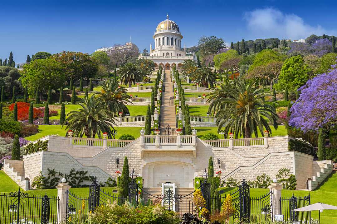 Bahai gardens and the Shrine of the Bábin on the slopes of Mount Carmel in Haifa, Israel