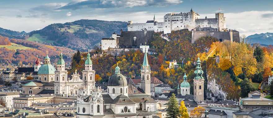 Buildings in Innsbruck, Australia Buildings in Innsbruck, Australia