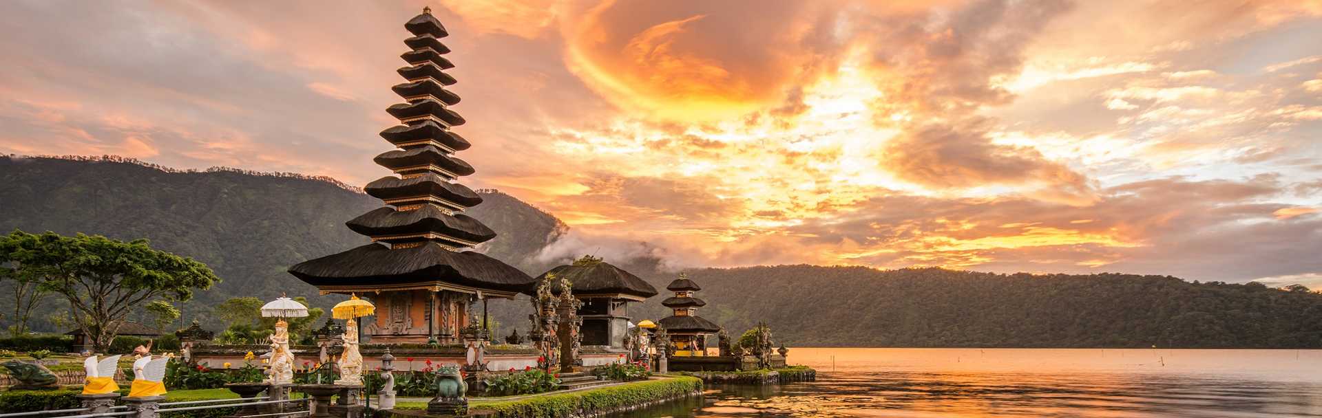 Ulun Danu Beratan Temple in Bali, Indonesia