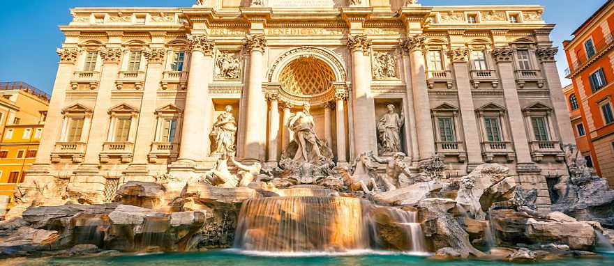 Trevi Fountain in Rome, Italy Trevi Fountain in Rome, Italy