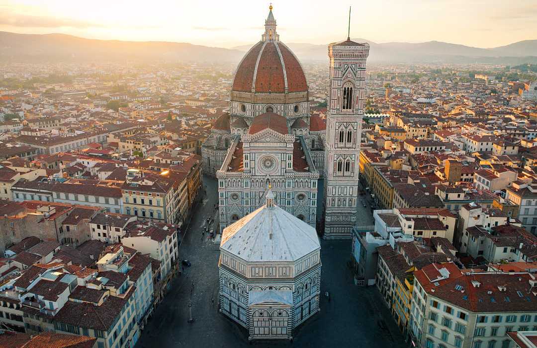 Scenic view of The Duomo di Firenze, Tuscany, Italy